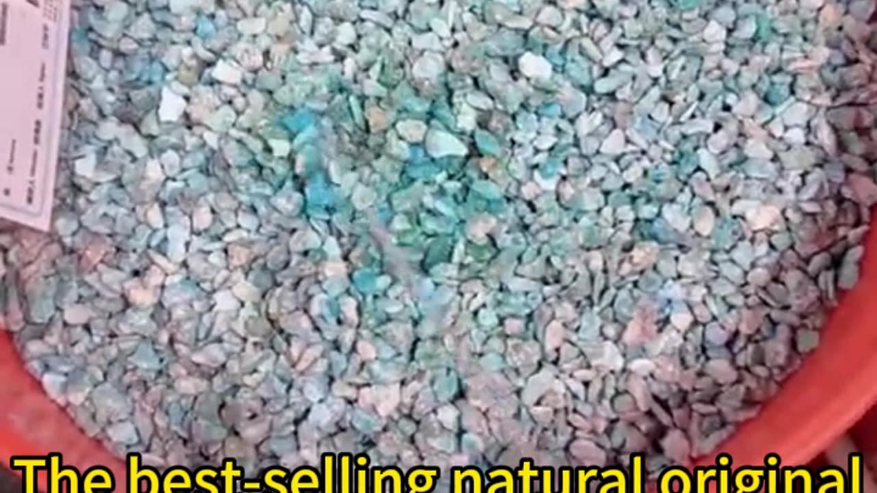 241202-3 The best-selling natural original material of American turquoise is used to make small-size