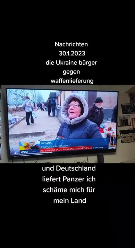 Ukrainerin vor Kamera zu Waffenlieferungen