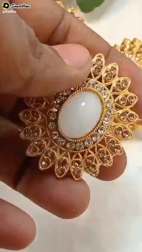 elegant stylish beautiful rings