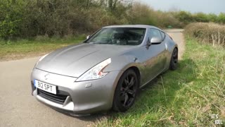 Detailed Base Nissan 370z review.