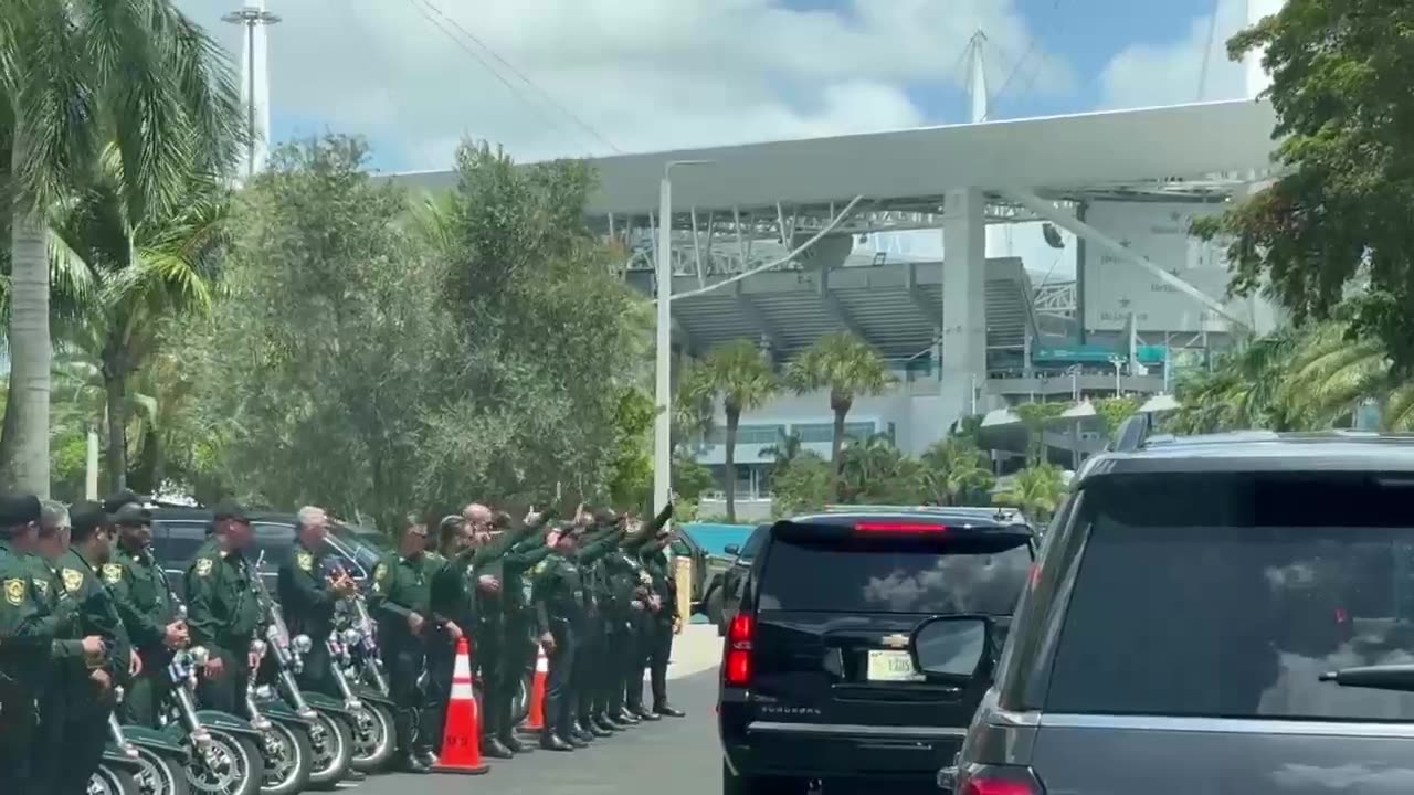 05/05/24 Prezydent Trump podczas Grand Prix Miami Formuły 1