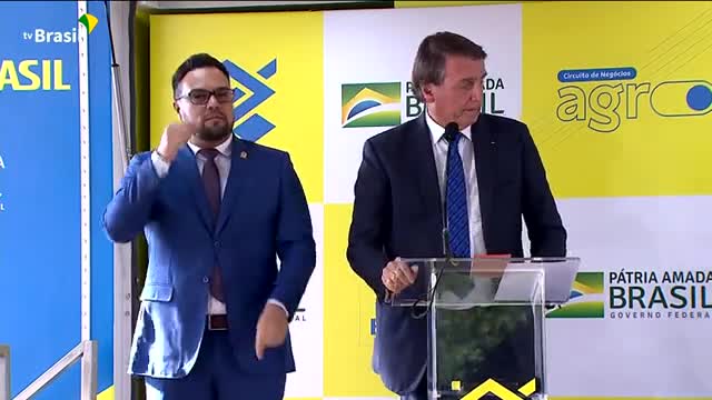 PRESIDENTE BOLSONARO DO BRASIL EM CERIMONIA