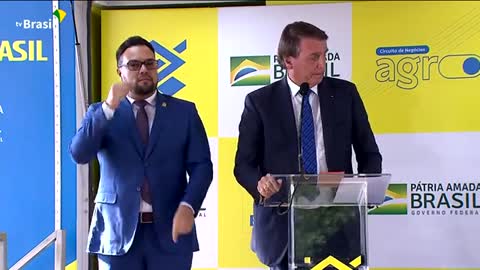 PRESIDENTE BOLSONARO DO BRASIL EM CERIMONIA