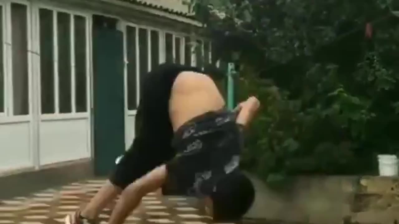 Here is somersault !!