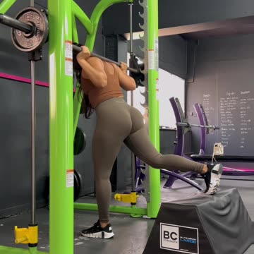 Petition to start a Bulgarian split squat hate train pls 😂🙅‍♀️ 🫶🏼 - #gym #fitness