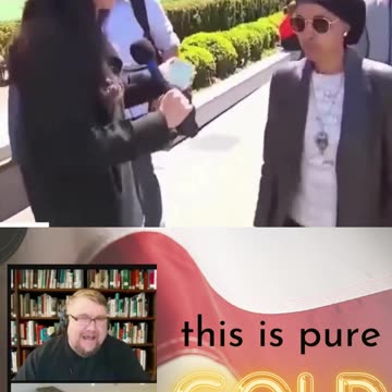 Why is this woman still in Congress? 🤣🤣🤣