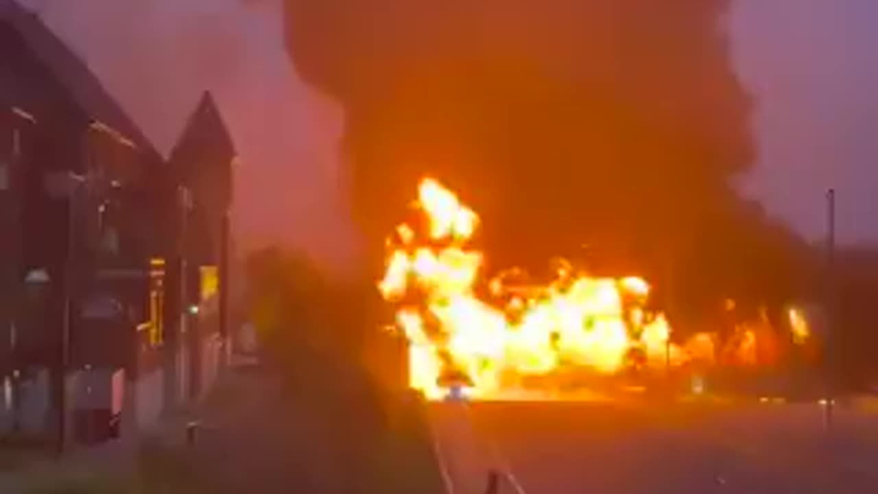 Blaze engulfed tanker truck on I-95 Norwalk, leading to closure of of the busiest highways