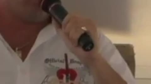 Dwight Icenhower sings It's now Or Never 2007