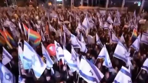 Tel Aviv weekly protest: Tens of thousands denounce Netanyahu’s govt