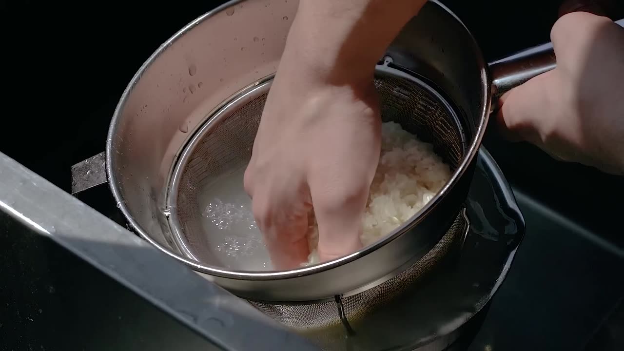 The Greatest Chicken And Rice Dish To Ever Live (Hainanese Chicken Rice)