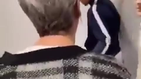 A very confused man!