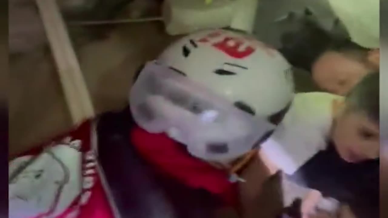 A little girl in Turkey is rescued from the Earthquake Rubble