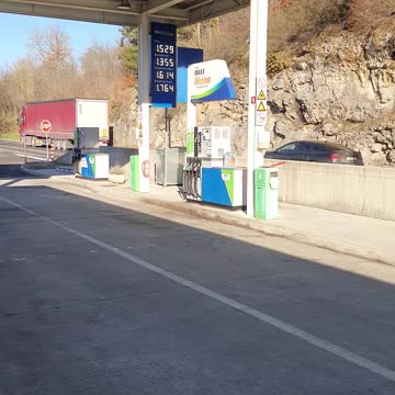 Prezzi carburante Slovenia - Video 152