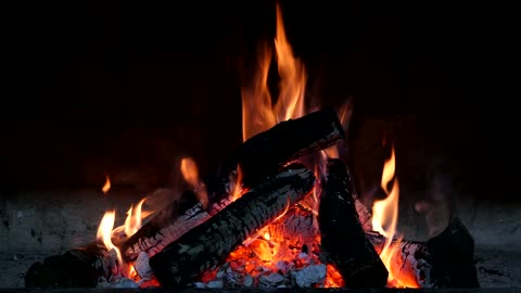 4K Relaxing Warm Relaxing Fireplace Sounds For Sleeping,The best frequencies for love and peace.