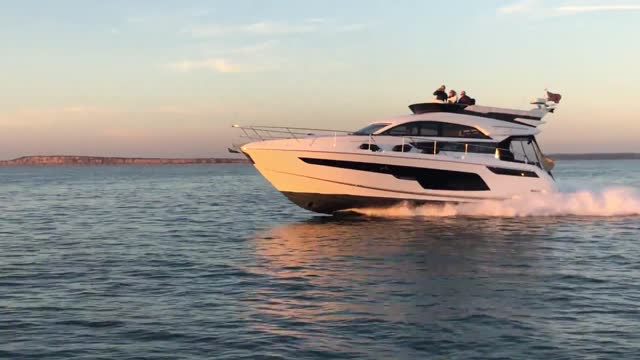 Fairline Squadron 48