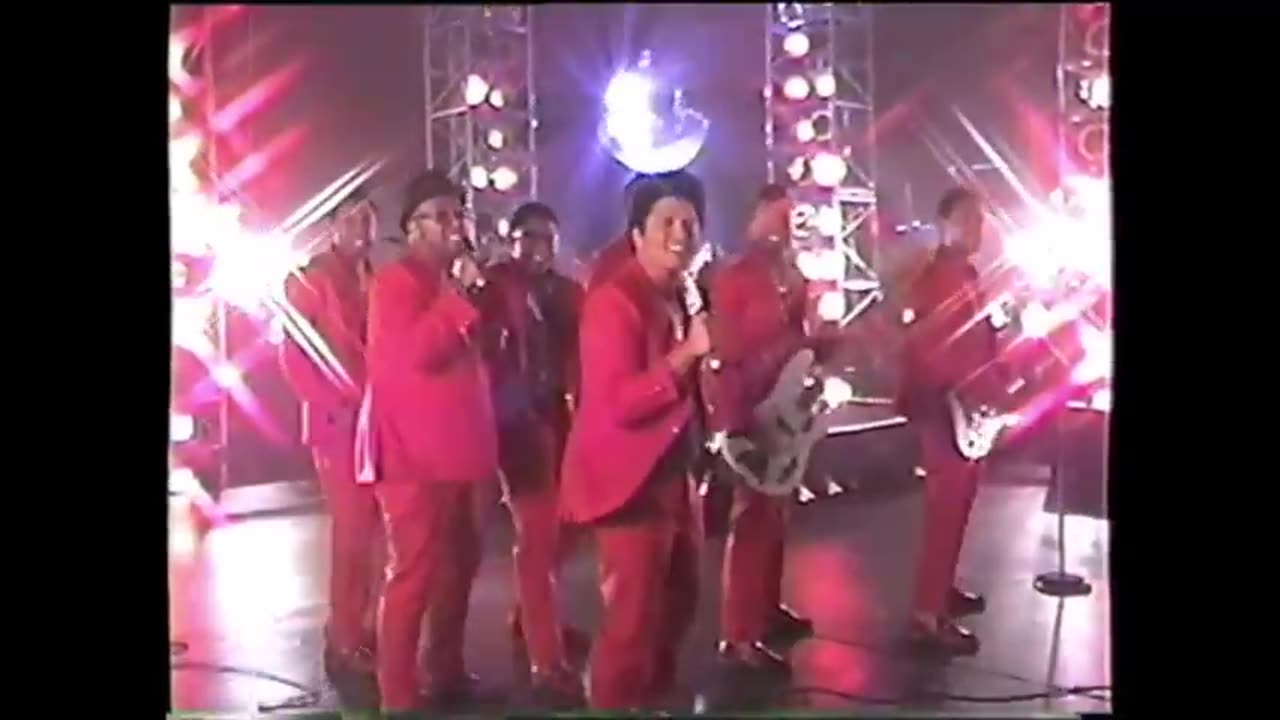 Bruno Mars - Treasure (Official Music Video)