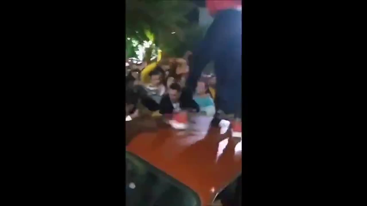 Taharrush gamea groping in group, manoseo grupal(musulmanes,muslims)