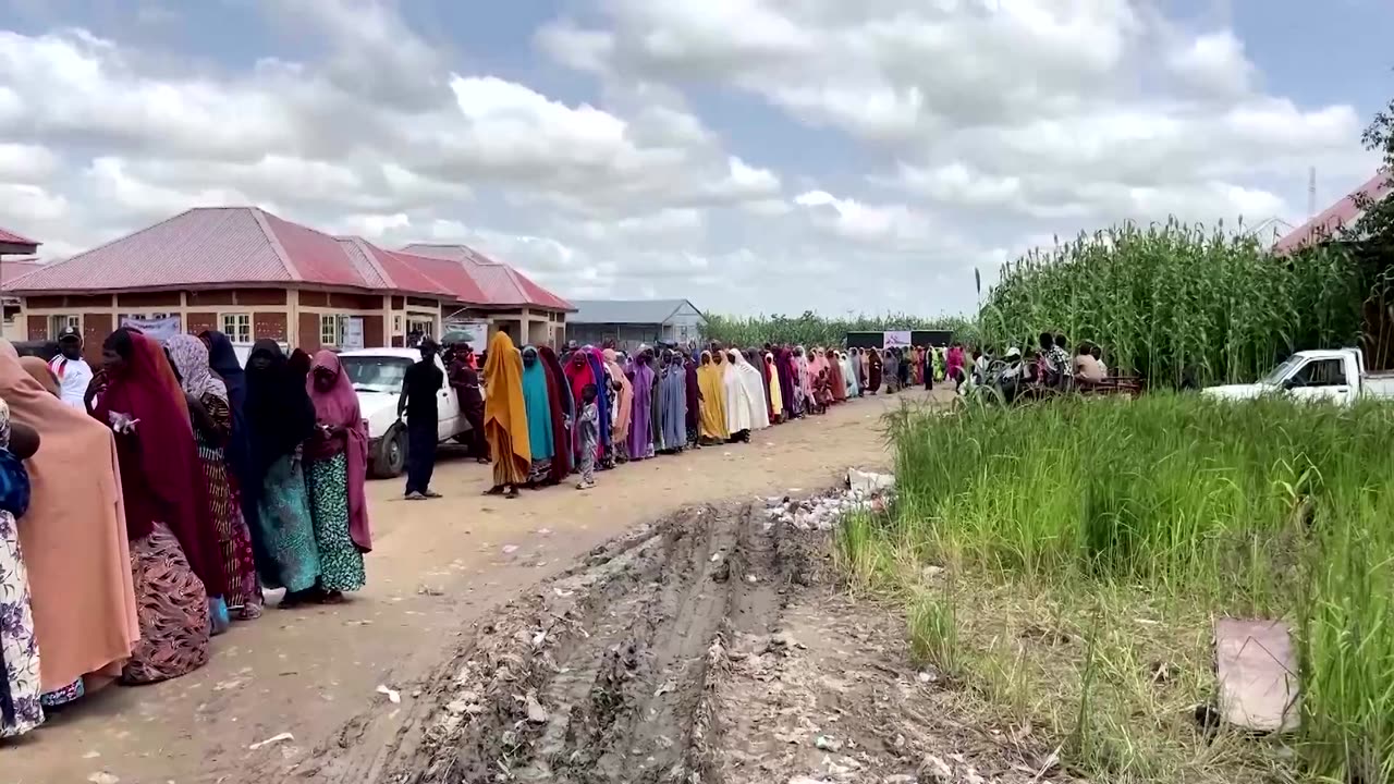Nigeria's flood survivors say they're being told to go home