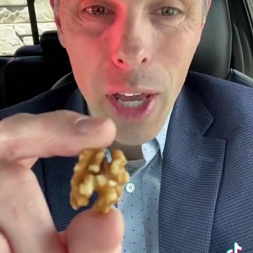 Natural molecule ‘juglone' in walnuts may paralyze and kill parasites in your body