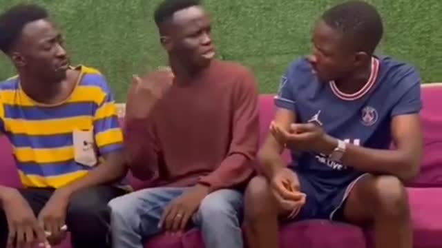 Try not to laugh 🤣😂🤣😂
