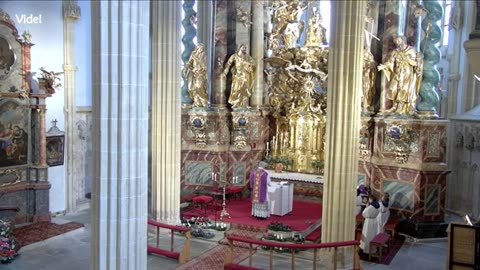 Gott bewegt sich immer tiefer auf uns zu und der Herr begegnet uns!