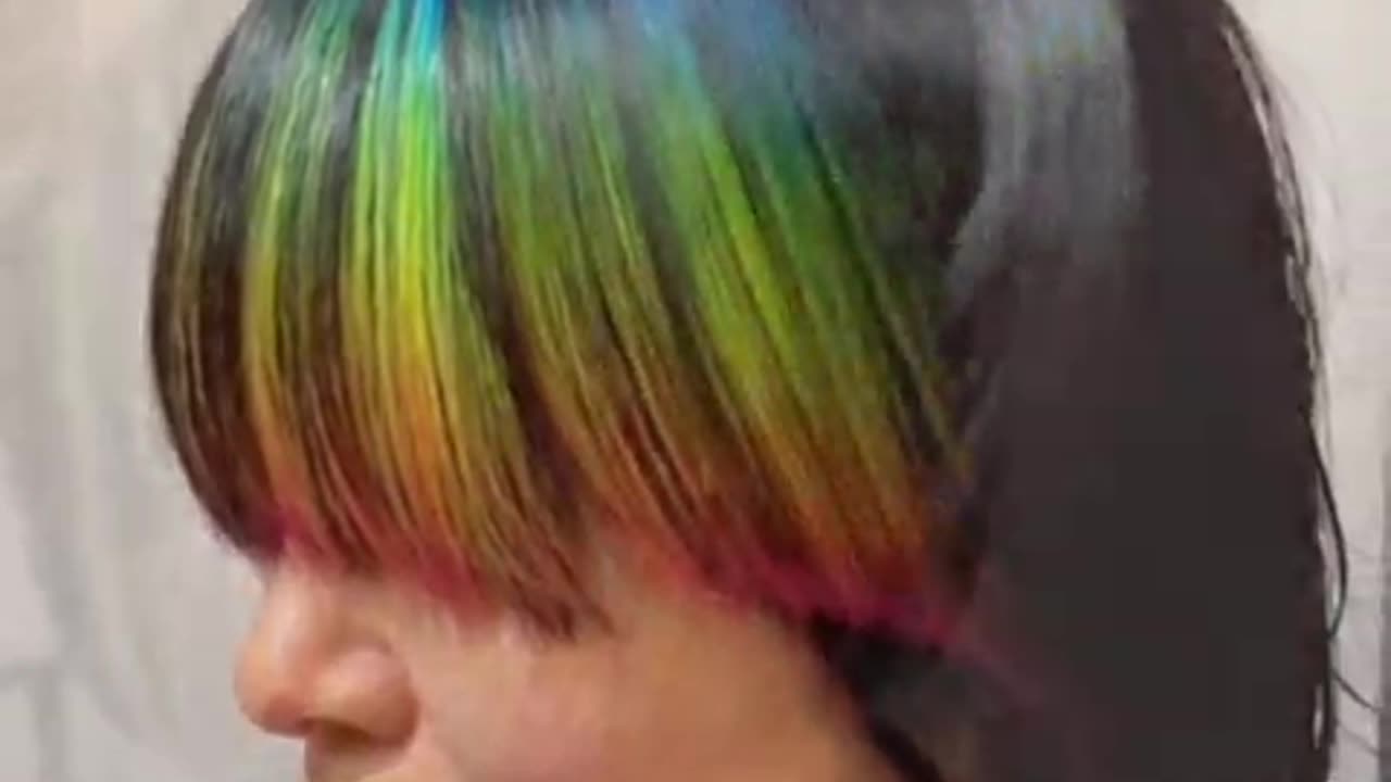 Shorts - Rainbow Cut