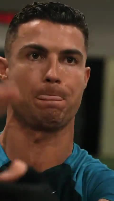 Always work hard! 💪 Come train with me