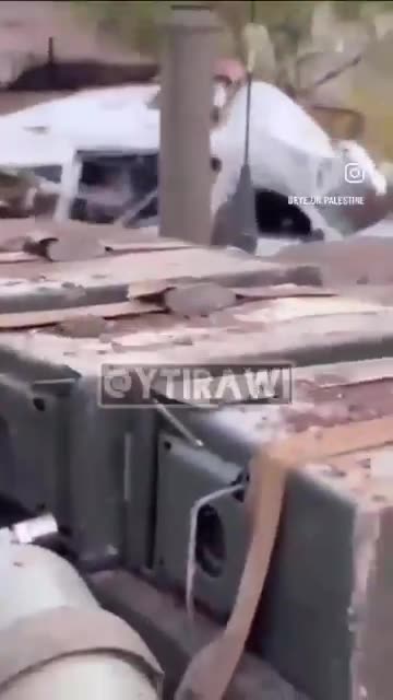 The IDF deliberately runs over a Lebanese ambulances