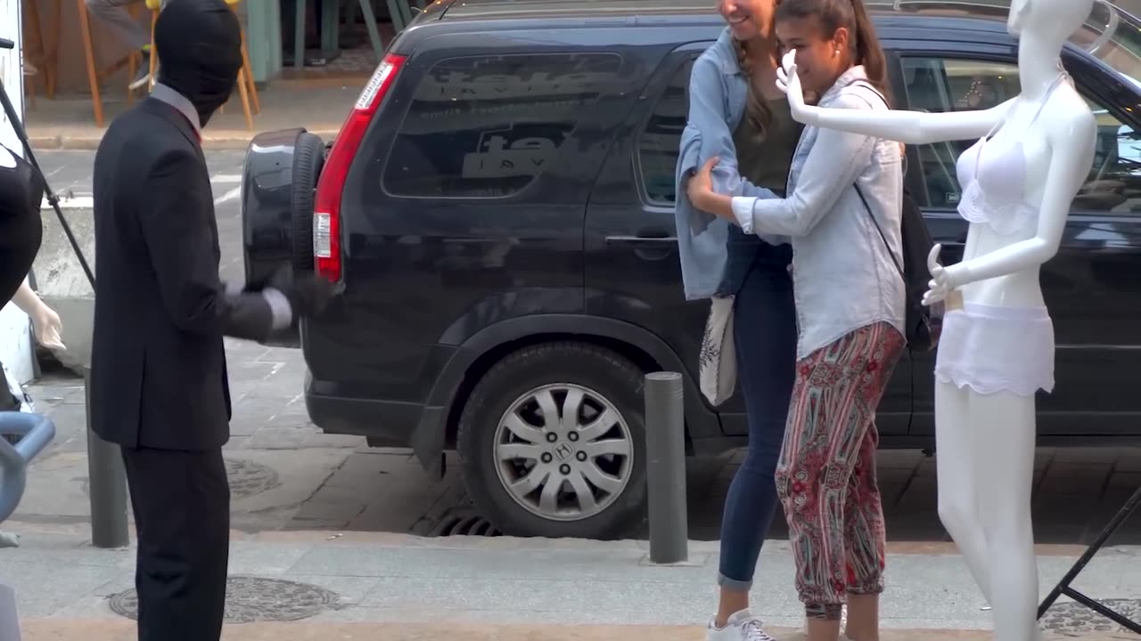 Mannequin Prank Funny Video