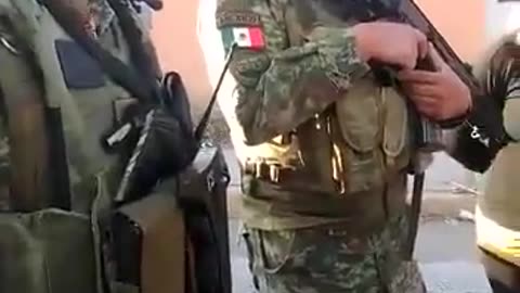 Mexico: Video showing how Mexican Army soldiers are denied permission to continue their patrol...