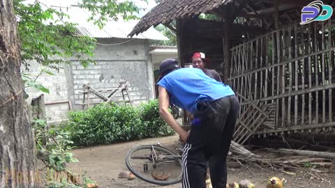 MUSOH WONG BUDEK Eps 02 -- TABRAK ONTHEL -- Cerita Jawa