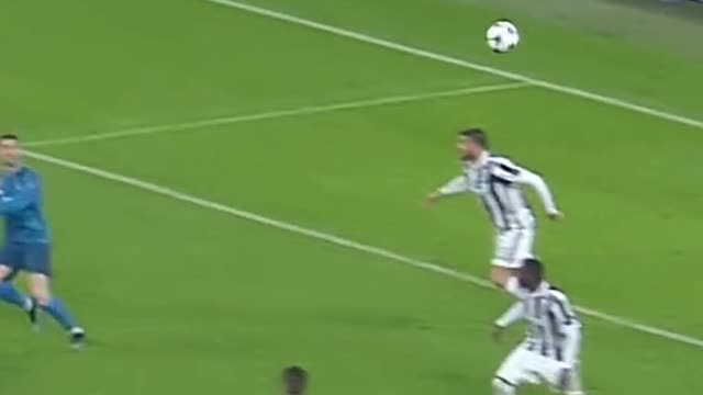 Cristiano Ronaldo 🐐😀#ronaldo #real #football #foyou #manutd