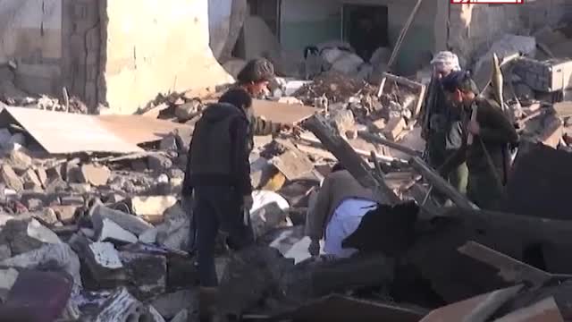 Yemen War: Saudi coalition air raid at Sanaa, March 26, 2015: film 3