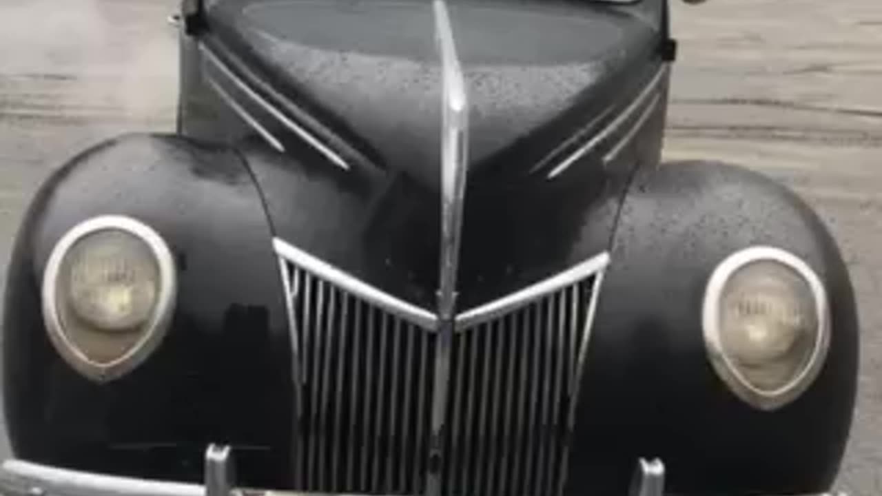 Timeless Classic: The Iconic 1939 Ford and Its Legacy