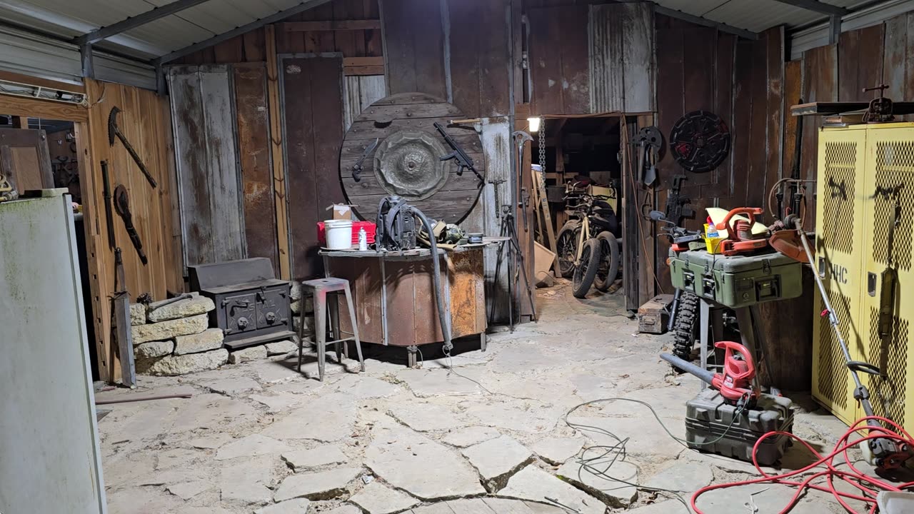 WasteLand Tool shop Tour