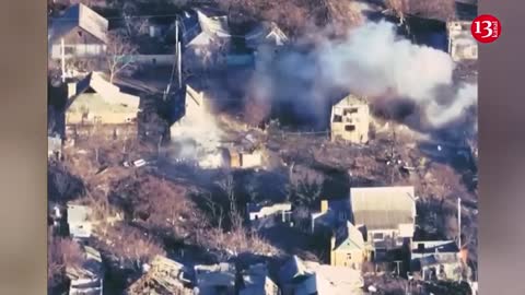 Houses where Russian soldiers were hiding blown up in artillery strike in Bakhmut