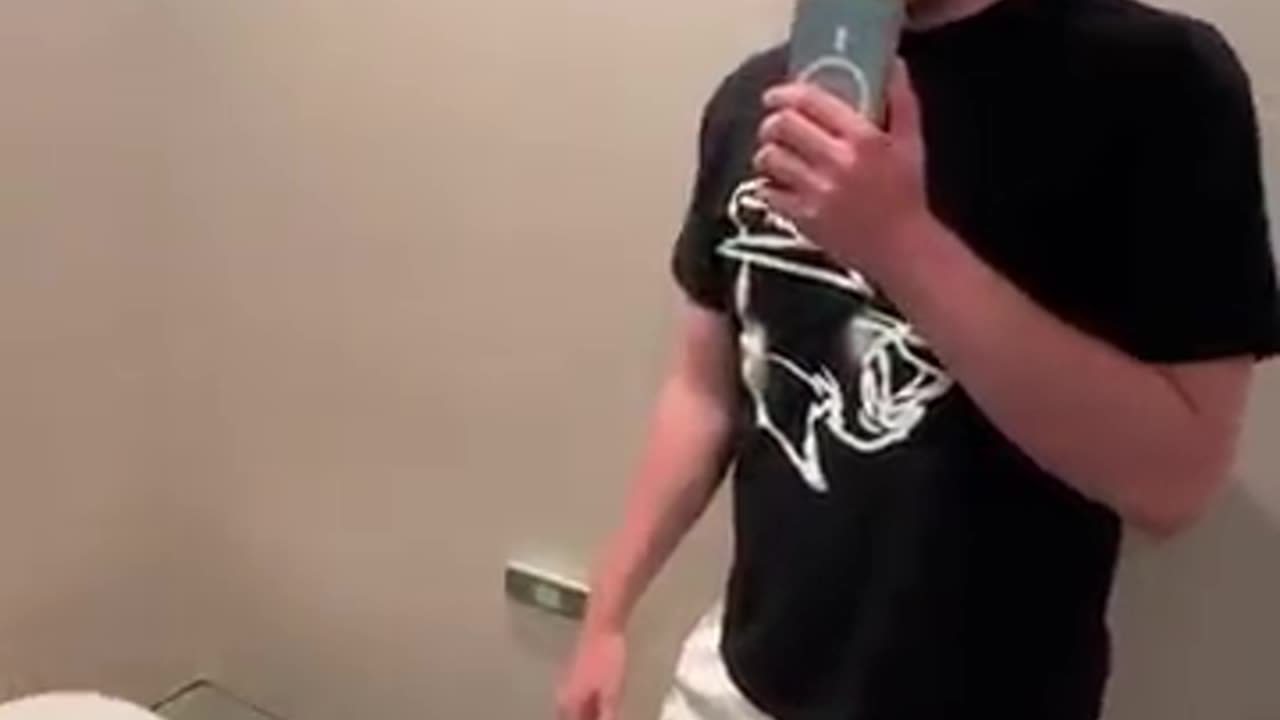 $100,000,000 Bathroom