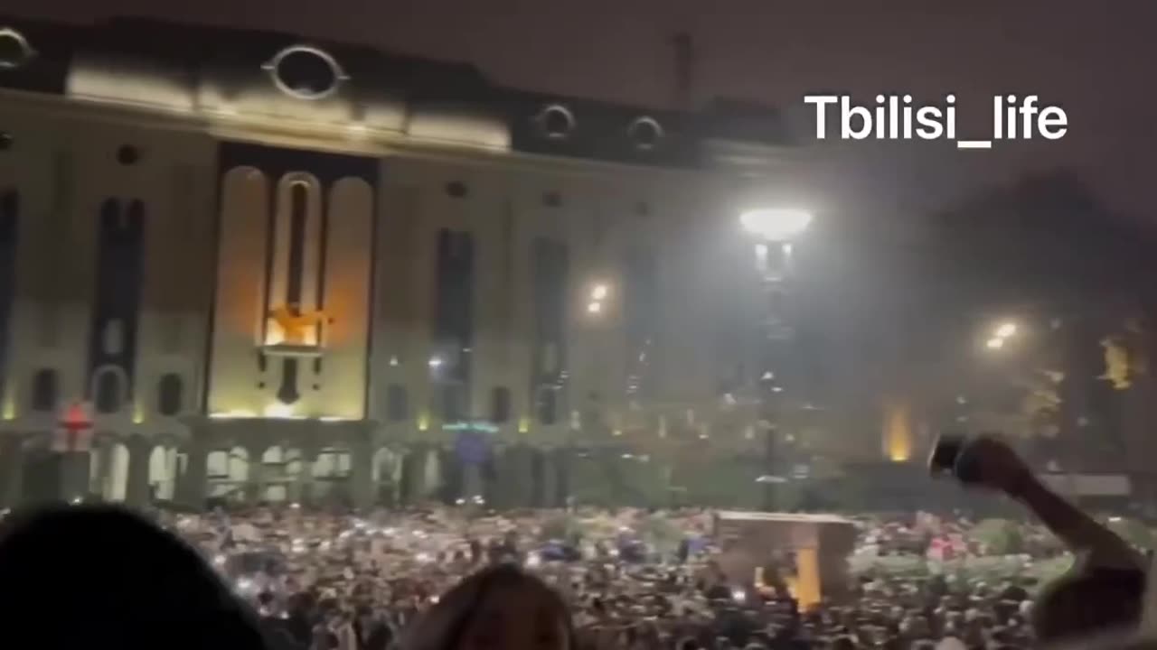 🇬🇪👊 Georgian President refuses to step down after her mandate ends!