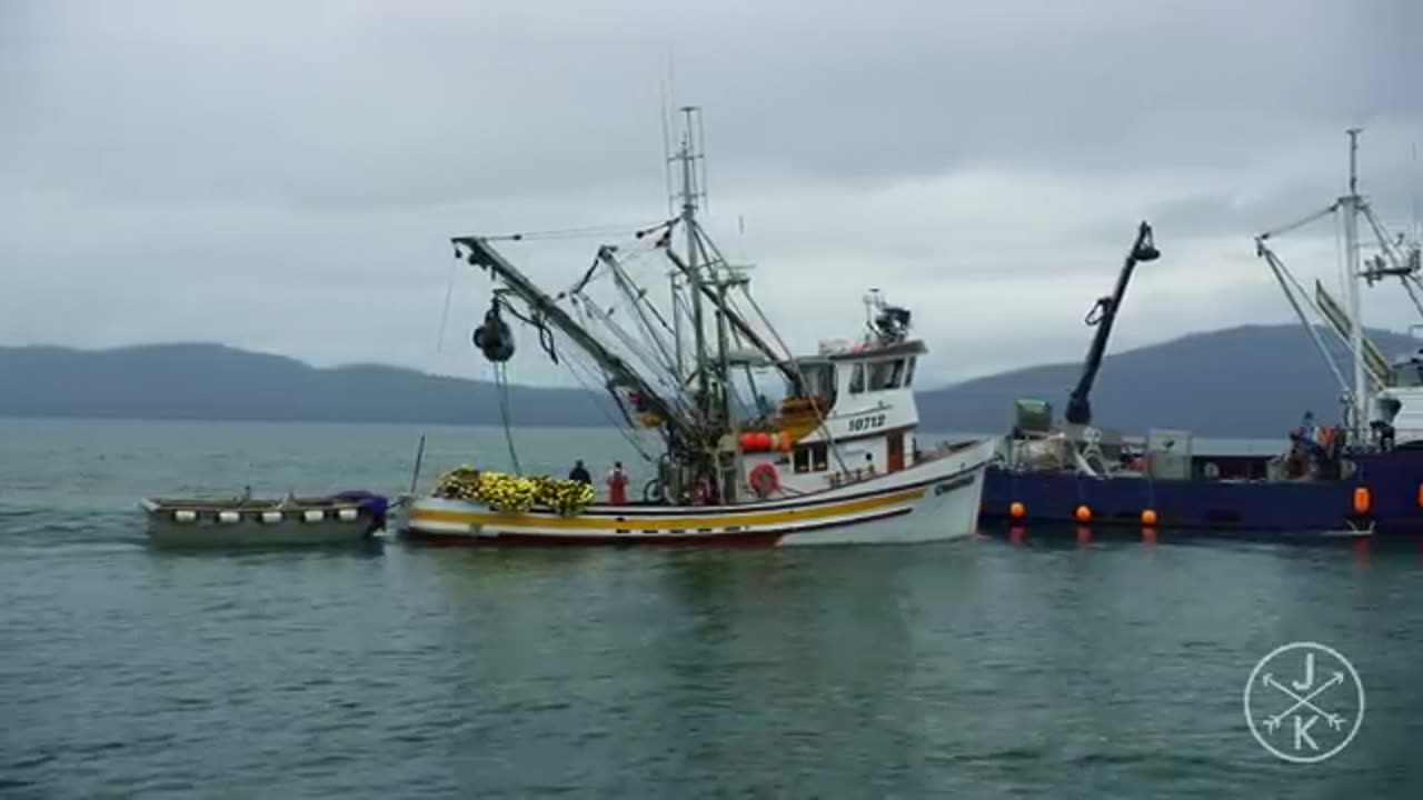 Alaska in 8K 60p HDR (Dolby Vision)