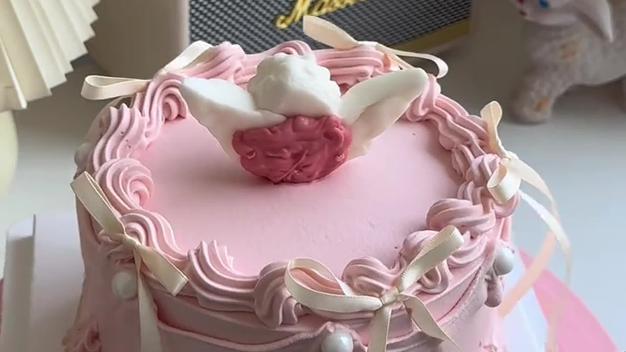 cake icing for beginners and cake decorating ideas a new trending cake icing tutorial