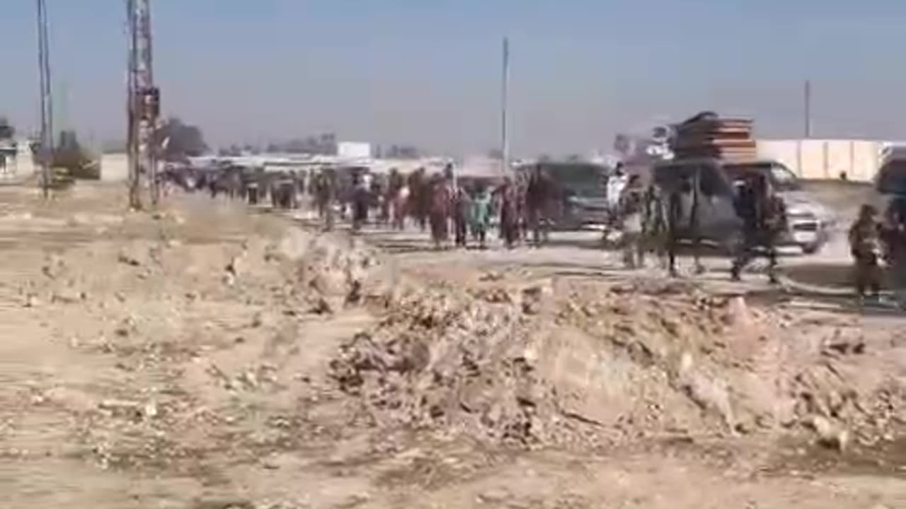 Kurds Fleeing Aleppo