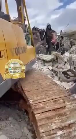 JULIE 🤲GREEN MINISTRIES 12-21-21 MIRACLE ARE BREAKING OUT ALL OVER PROPHECY FULFILLED 2-6-23 BABY BORN UNDER RUBBLE IN 🇹🇷TURKEY