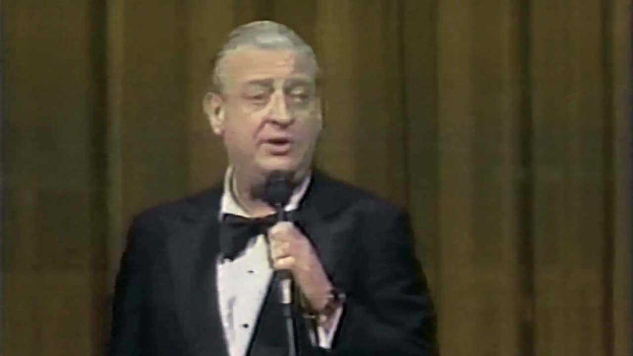 Rodney Dangerfield’s Top 10 Dog Jokes