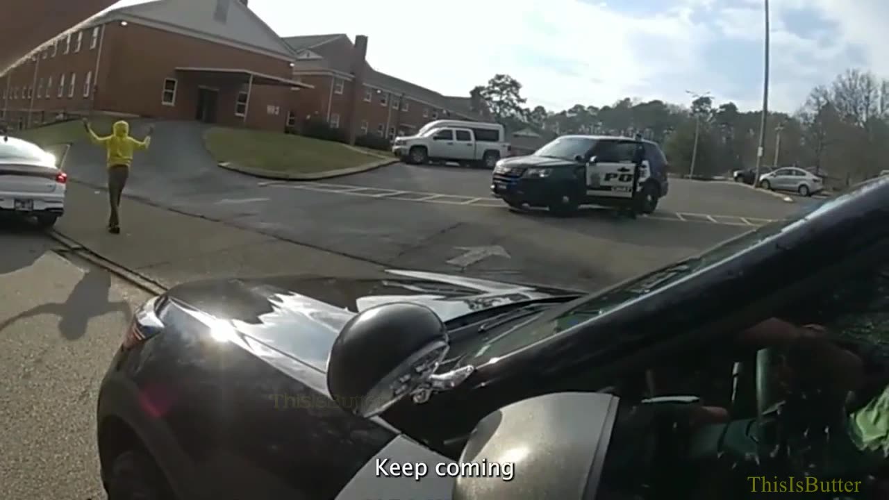 Chattanooga police release video showing de-escalation in use when responding to a shots fired call