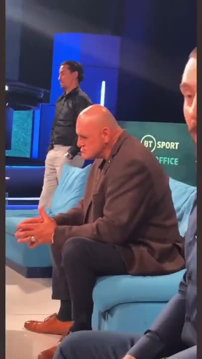 Tyson Fury’s Dad Reaction To Jake Paul Win