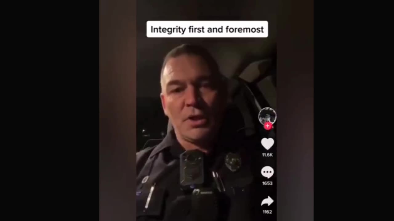 Minot PD Could Learn a Thing or Two From This Officer