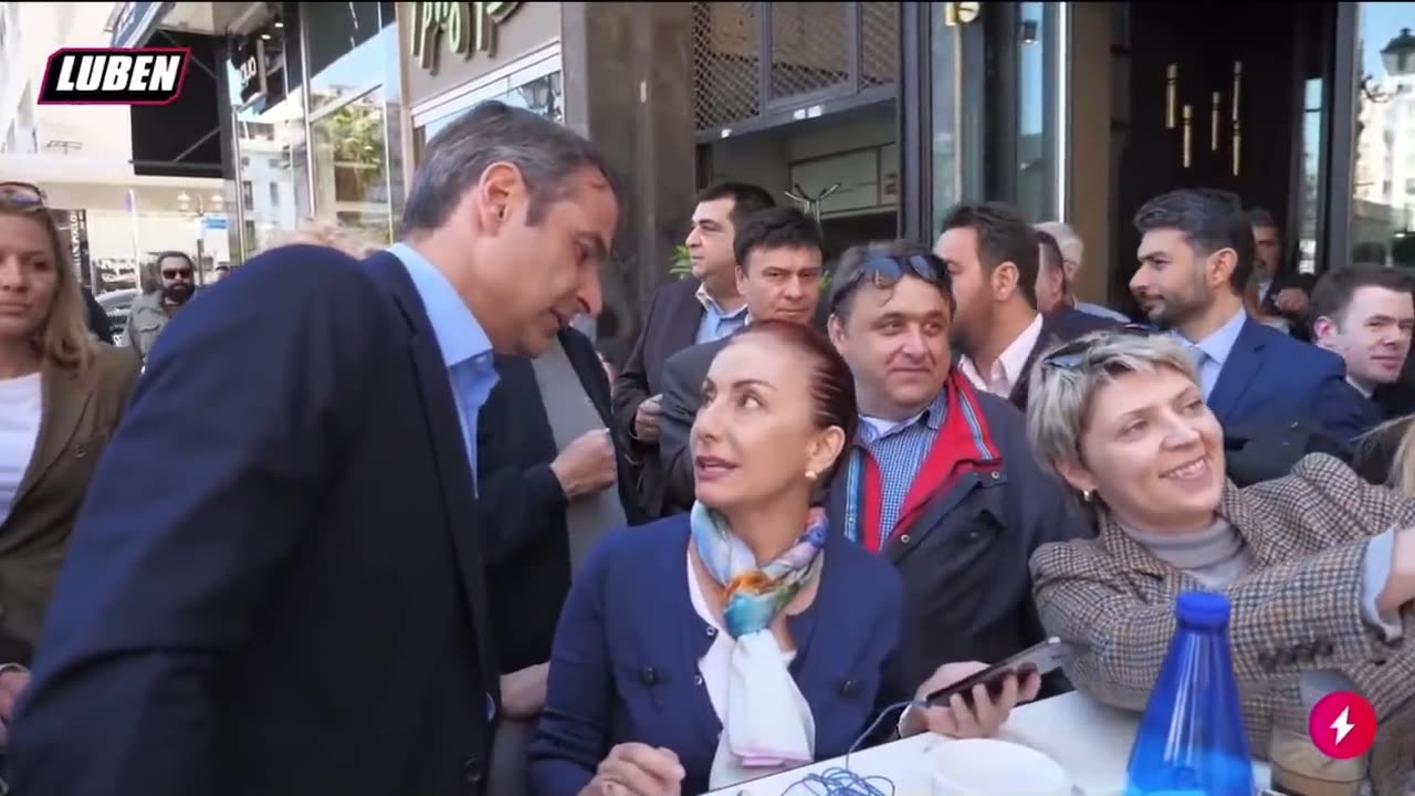 Το luben γιορτάζει Valentine’s Day ΜΕ ΤΟΝ ΚΥΡΙΑΚΟ