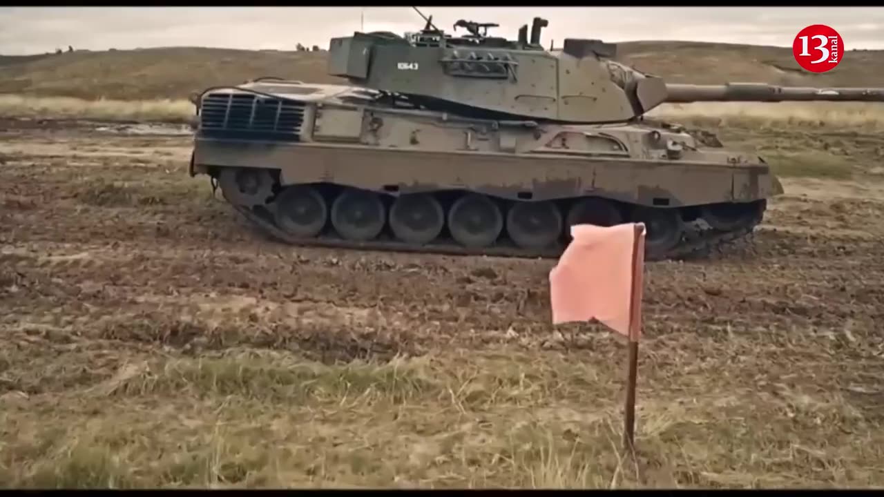 For the first time Ukraine showcases upgraded Leopard 1A5V tanks