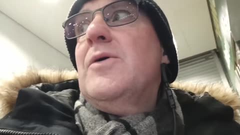 Talar om alkoholen som förstör i familjer. Krämaren i Örebro 21 Dec. 2021