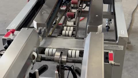 Belcor Model 505 Case Former with Model 252 Too & Bottom Case Sealer